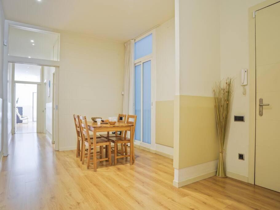 ¡Apartamento En El Centro De Barcelona! Dış mekan fotoğraf